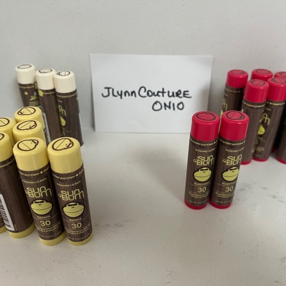 New Sun Bum SPF 30 chapstick bundle banana 2 pc, Sun Bum chapstick N… - Picture 2 of 4